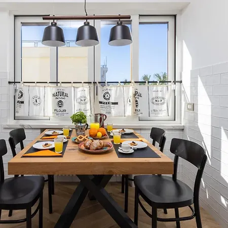 Sorrentovibes - Amazing With Terrace & View Center Sorrento